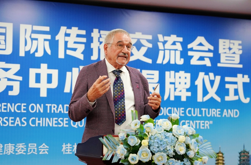 李特爾.jpg
