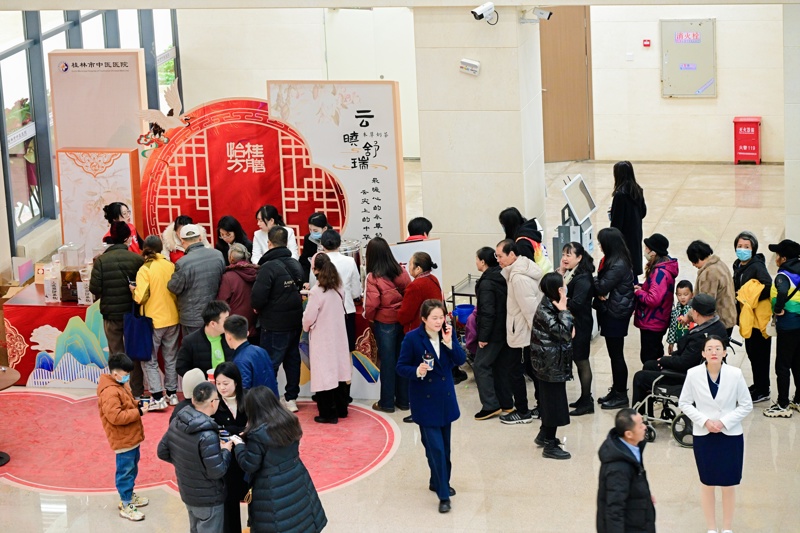 活動多人氣爆!桂林市中醫醫院城北院區大型義診暨中醫藥文化體驗活動火炎焱燚出圈