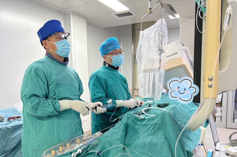 連夜搶救！桂林市中醫醫院心血管病科上演“生死時速”挽救急性心梗患者生命