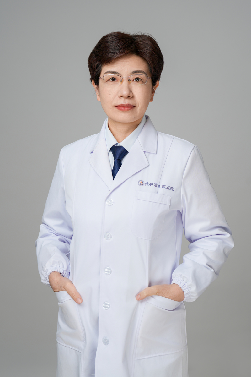 專家推薦|婦科副主任醫師佘序華:從醫三十載,全力以“婦”,護航女性健康